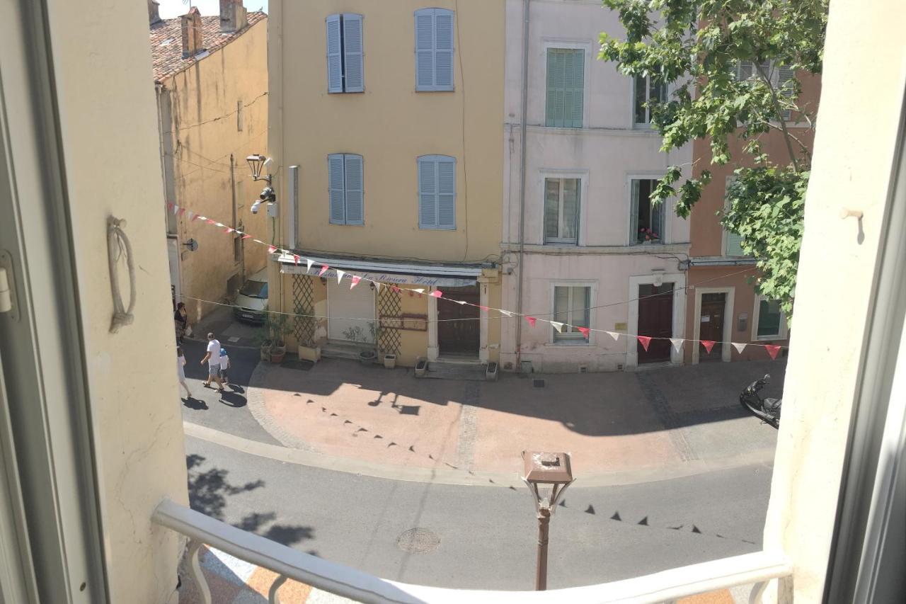 Excellent Studio Au Coeur Historique De Frejus Exterior photo